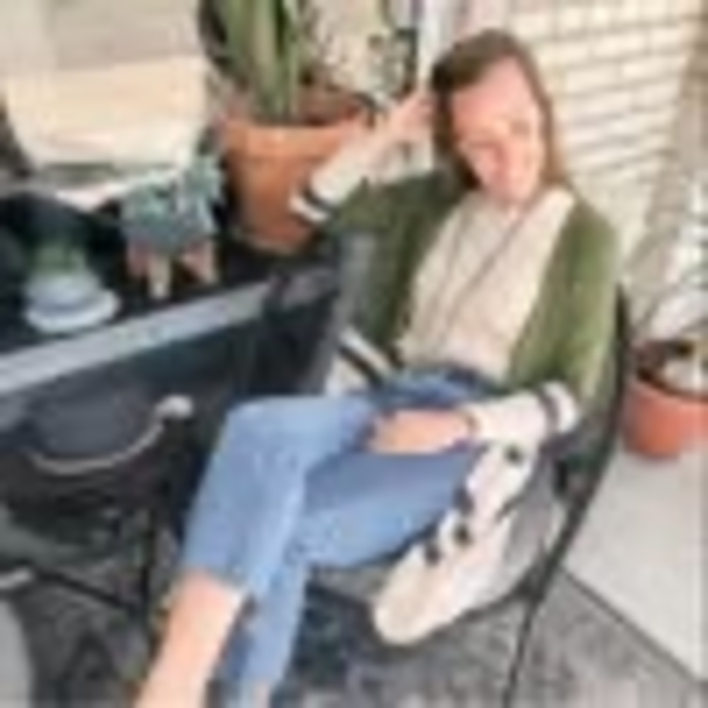 Meet your Posher, Jaclyn